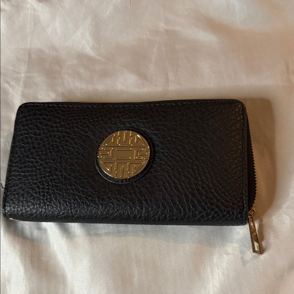 Black Leather Wallet with Gold Accent